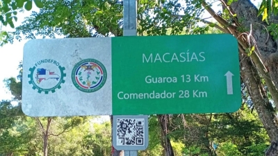 El Director de la DGPCF supervisa proyectos de señalización y desarrollo en la provincia de Elías Piña.